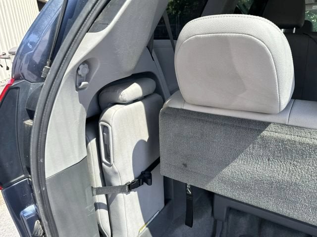 2016 Toyota Sienna XLE Premium Minivan 4D
