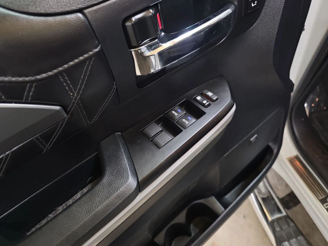 2019 Toyota Tundra CrewMax Platinum Pickup 4D 5 1/2 ft