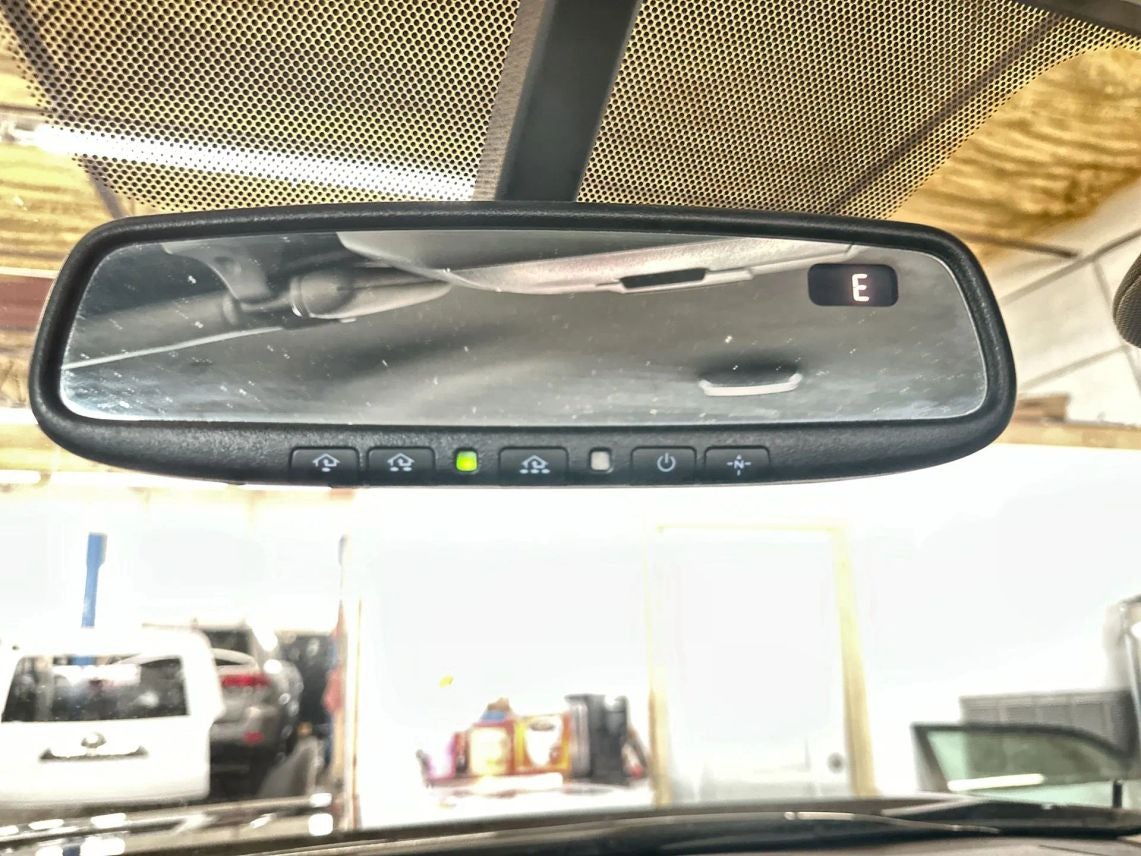 2015 Toyota Tundra CrewMax SR5 Pickup 4D 5 1/2 ft