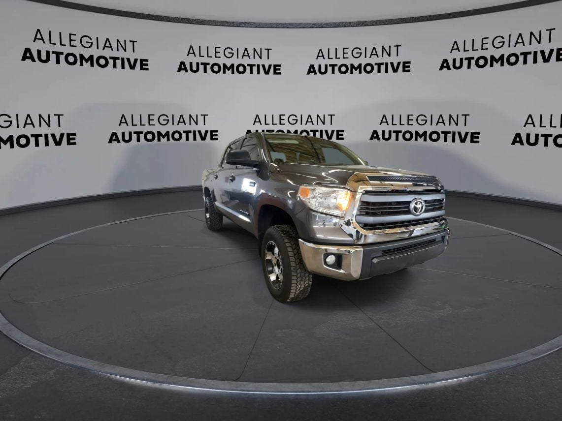 2015 Toyota Tundra CrewMax SR5 Pickup 4D 5 1/2 ft