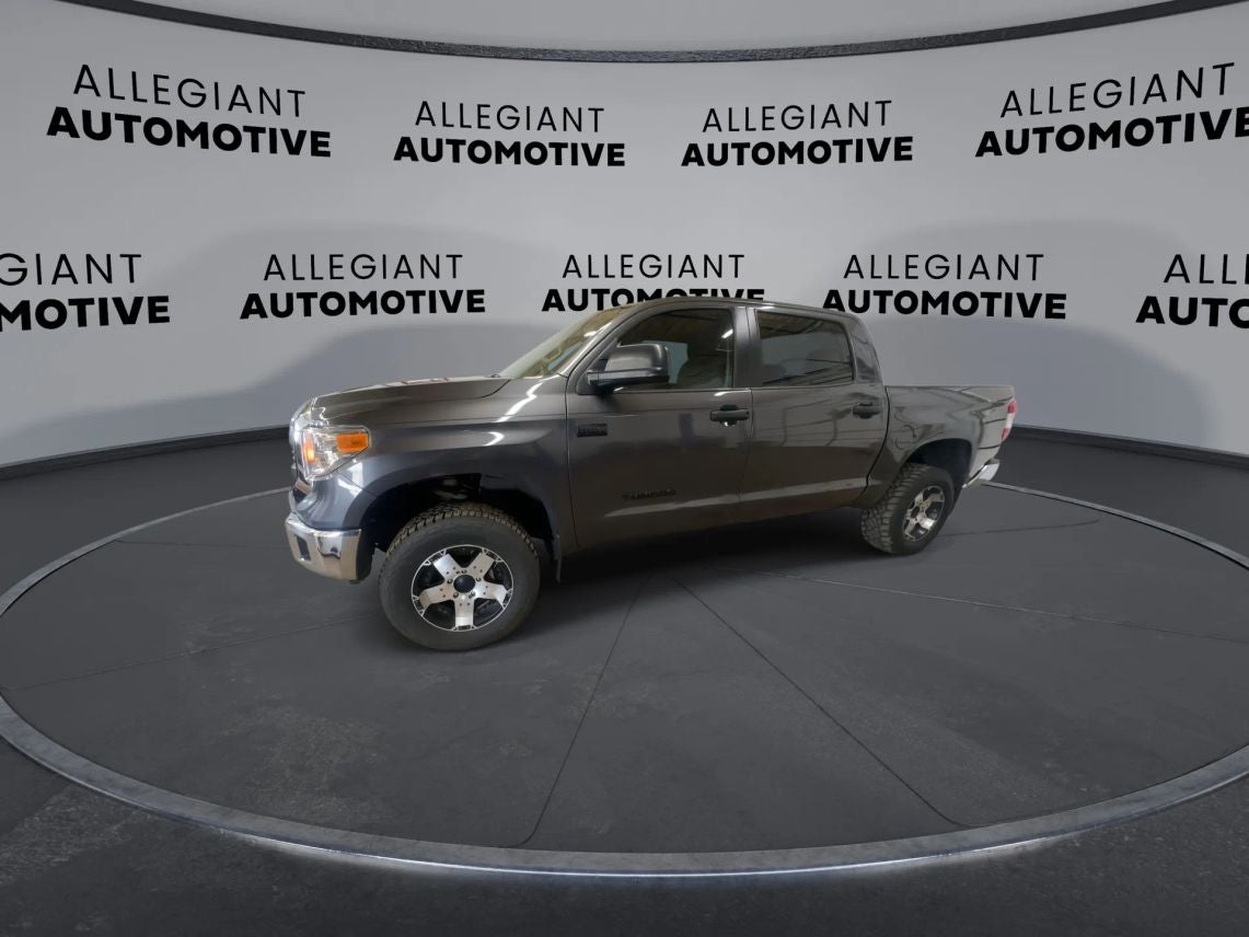 2015 Toyota Tundra CrewMax SR5 Pickup 4D 5 1/2 ft