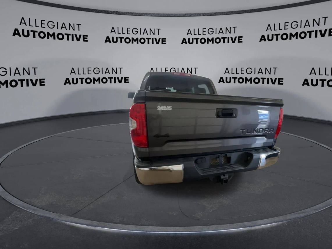2015 Toyota Tundra CrewMax SR5 Pickup 4D 5 1/2 ft