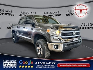 2015 Toyota Tundra CrewMax SR5 Pickup 4D 5 1/2 ft