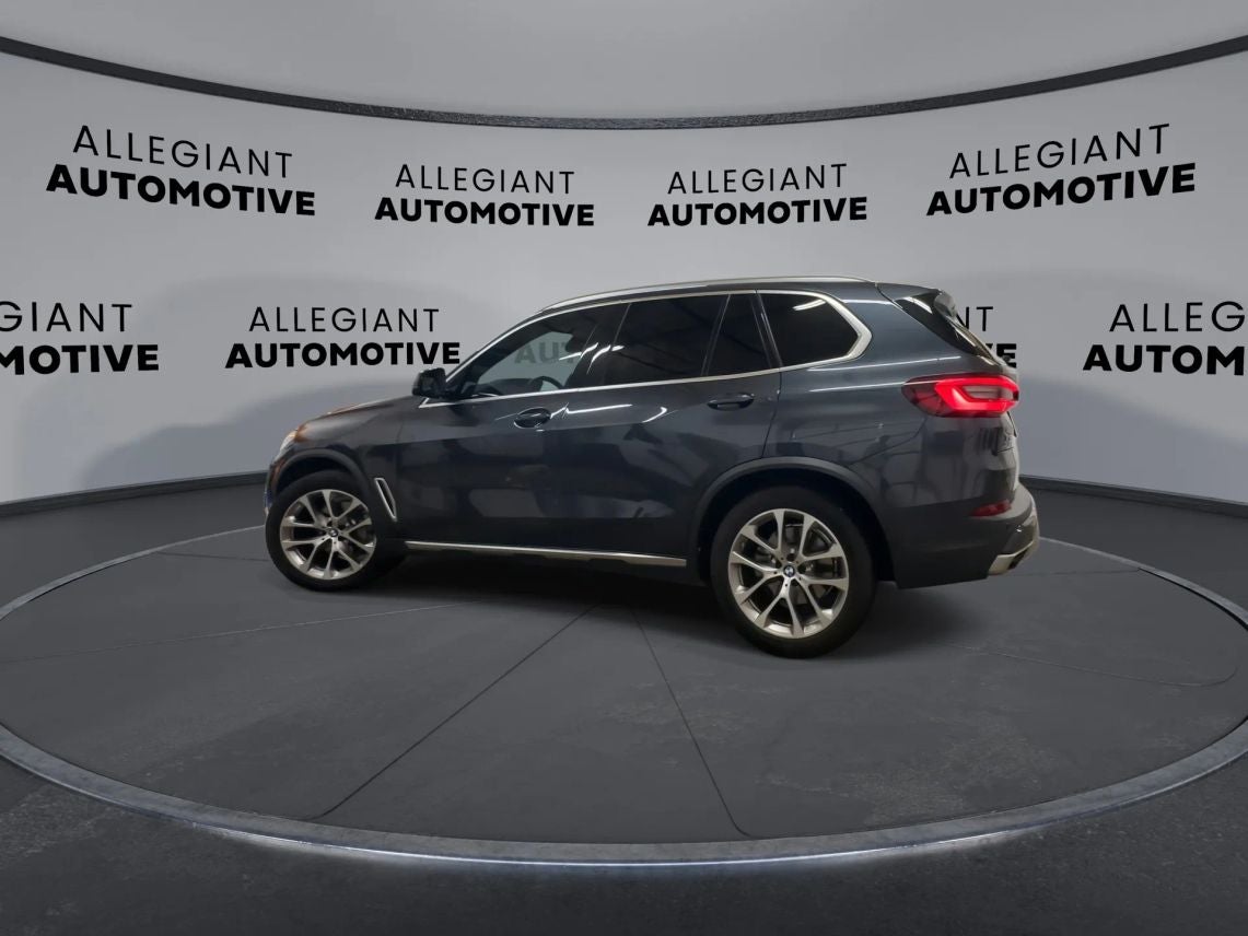 2022 BMW X5 sDrive40i Sport Utility 4D
