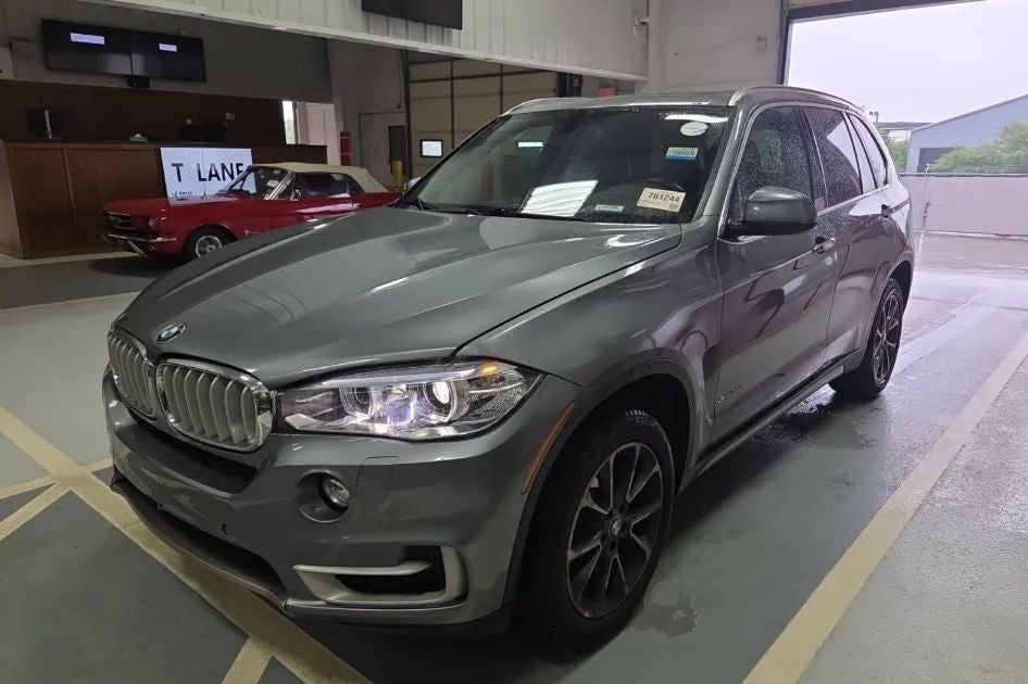 2017 BMW X5 xDrive35i's photo