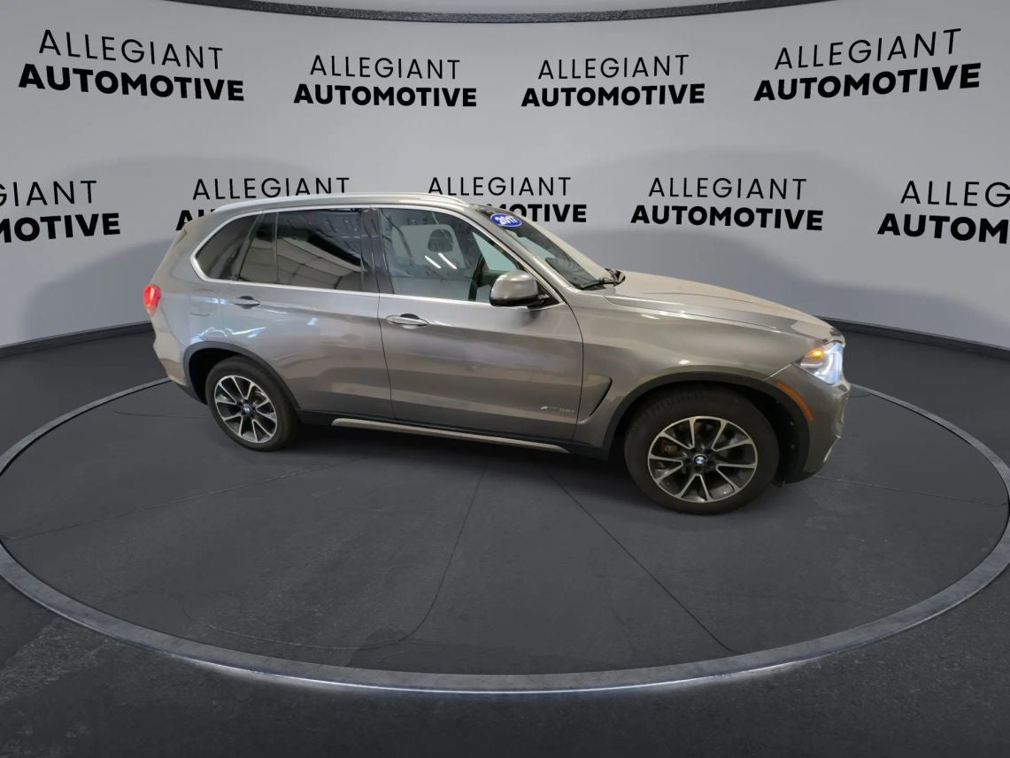 2017 BMW X5 xDrive35i Sport Utility 4D