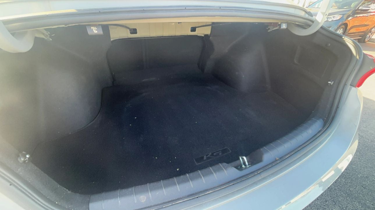 2022 Kia K5 GT-Line Sedan 4D