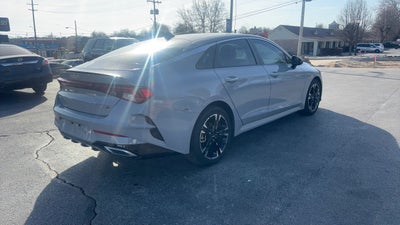 2022 Kia K5 GT-Line Sedan 4D