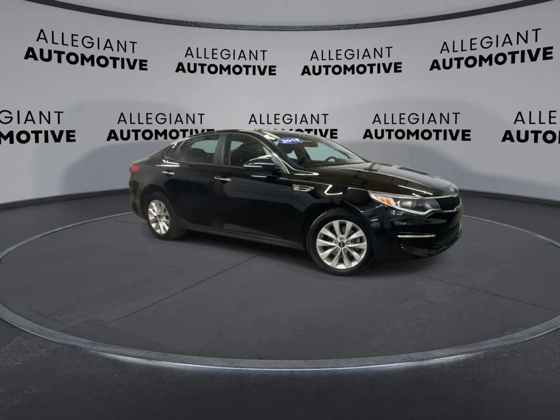 2018 Kia Optima LX Sedan 4D