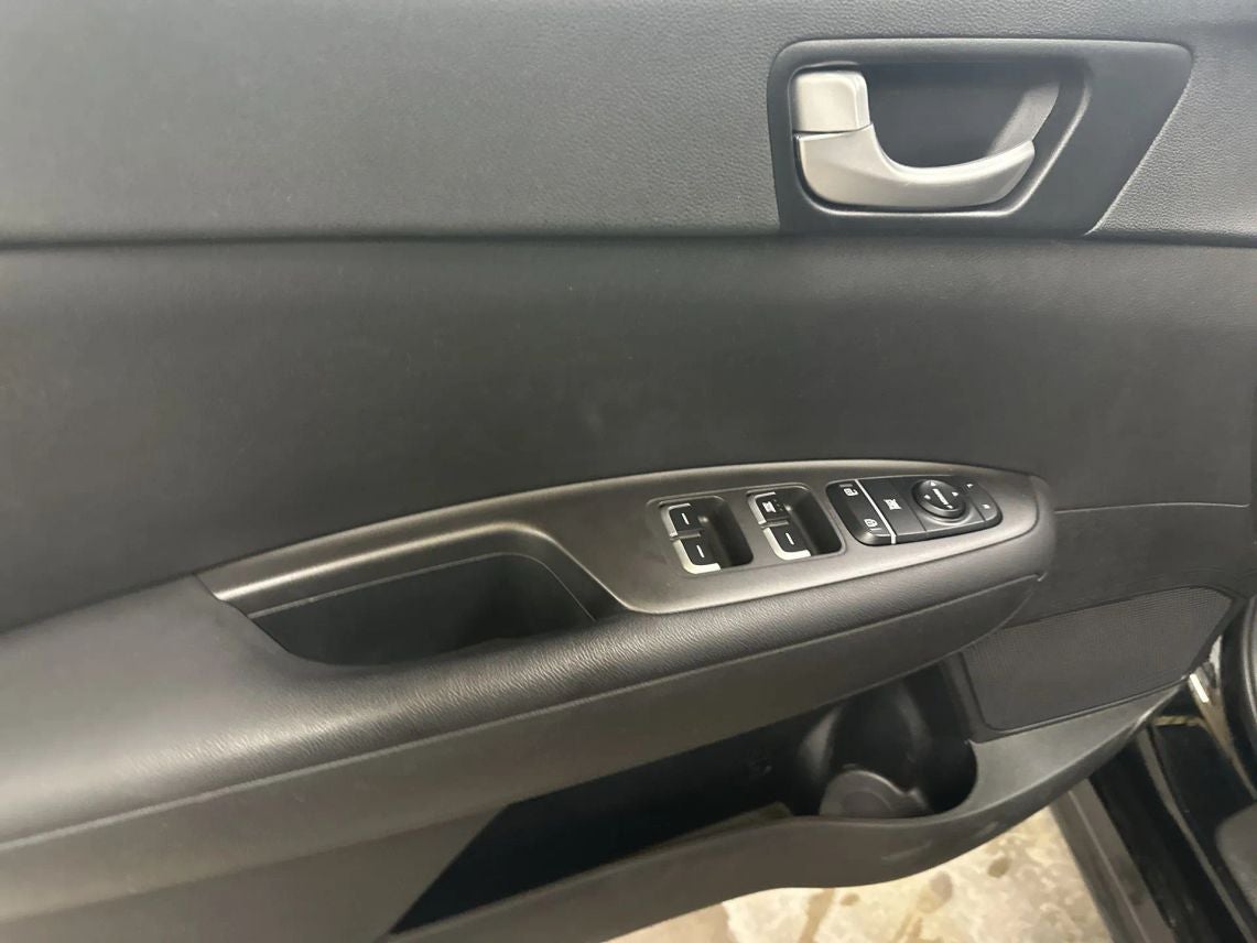 2018 Kia Optima LX Sedan 4D