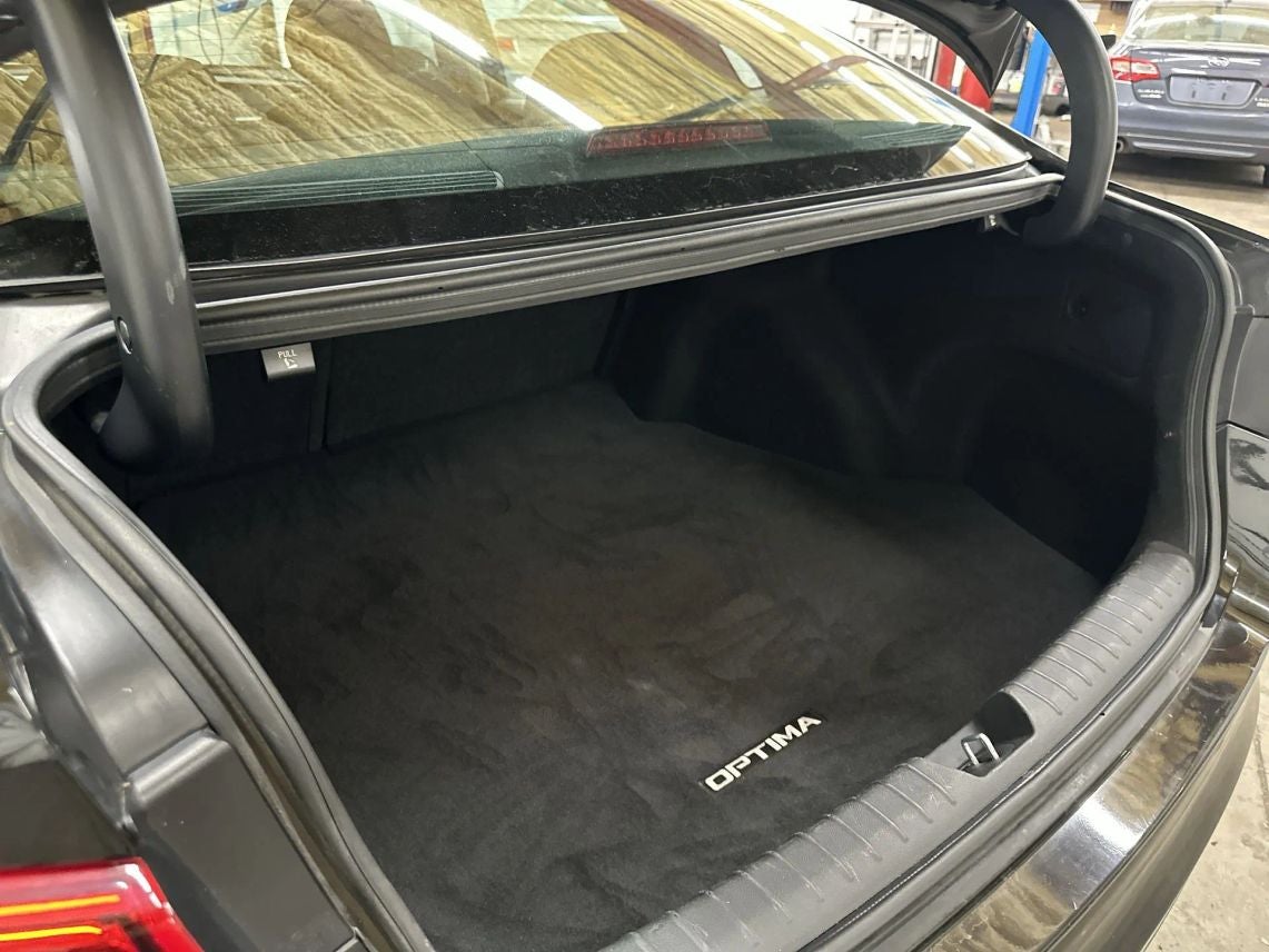 2018 Kia Optima LX Sedan 4D