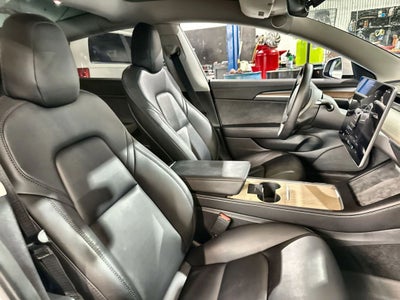 2022 Tesla Model 3 Standard Sedan 4D