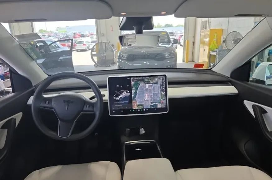 2021 Tesla Model Y Long Range Sport Utility 4D