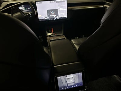 2022 Tesla Model X Long Range Sport Utility 4D