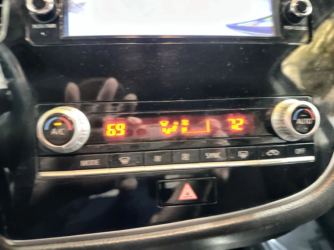 2020 Mitsubishi Outlander ES Sport Utility 4D