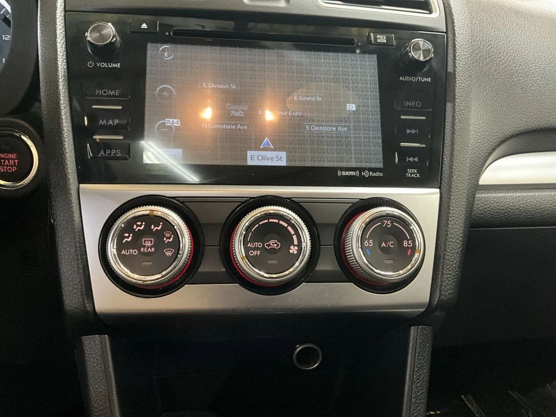 2015 Subaru XV Crosstrek Limited Sport Utility 4D