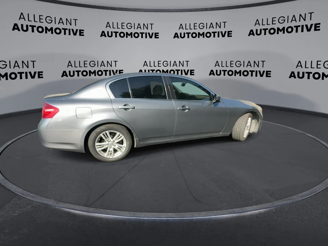 2013 INFINITI G G37 Journey Sedan 4D