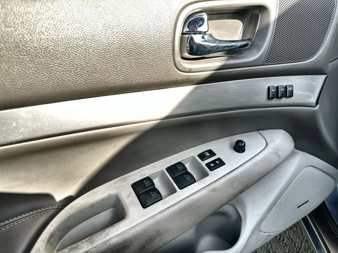 2013 INFINITI G G37 Journey Sedan 4D