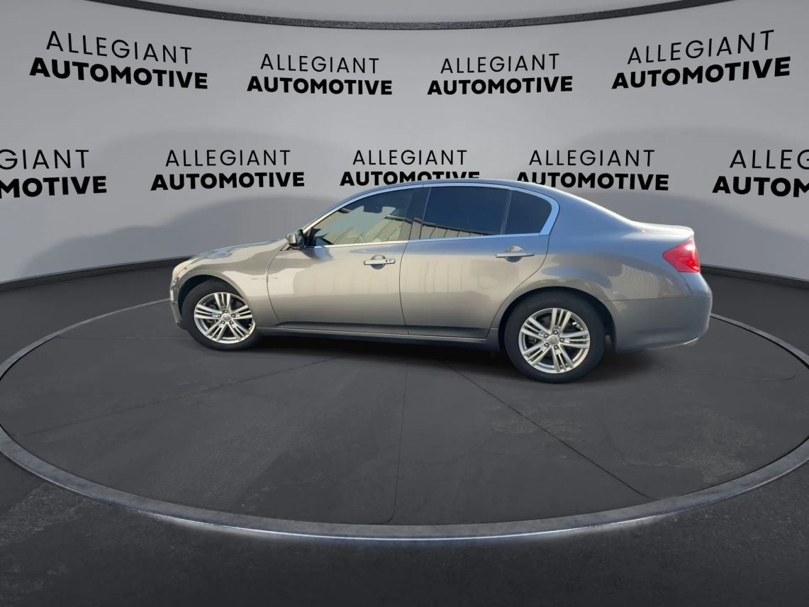 2013 INFINITI G G37 Journey Sedan 4D