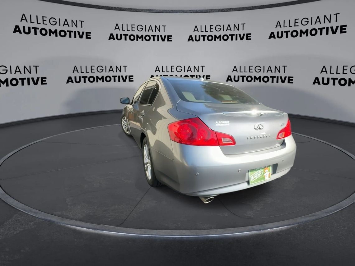 2013 INFINITI G G37 Journey Sedan 4D