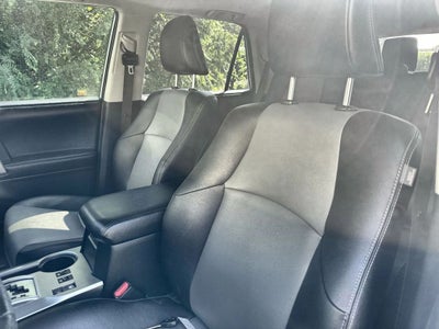 2016 Toyota 4Runner SR5 Premium Sport Utility 4D
