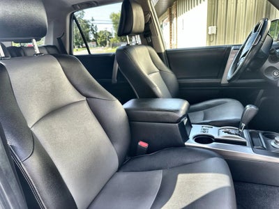 2016 Toyota 4Runner SR5 Premium Sport Utility 4D