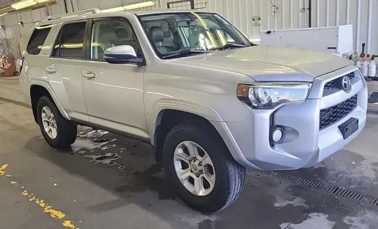 2016 Toyota 4Runner SR5 Premium Sport Utility 4D
