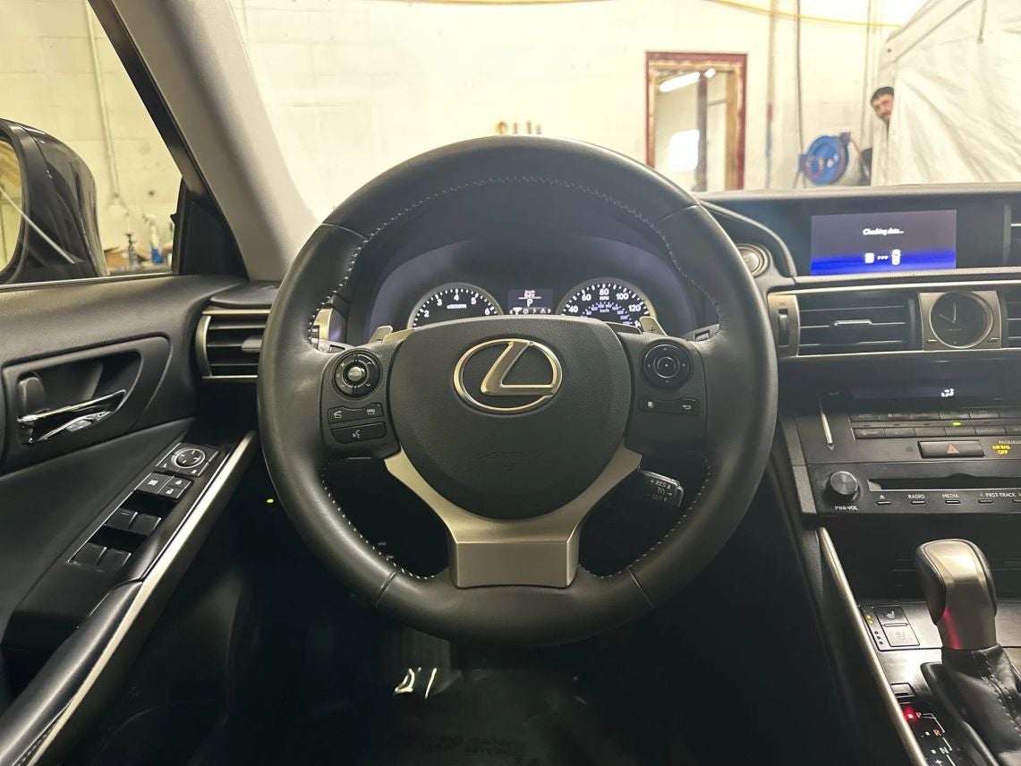 2014 Lexus IS IS 350 Sedan 4D