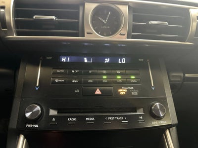 2014 Lexus IS IS 350 Sedan 4D