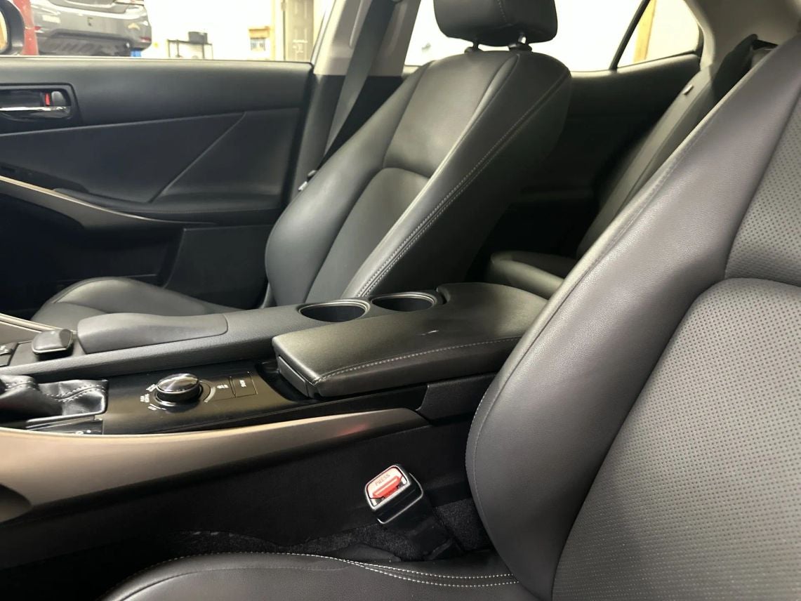 2014 Lexus IS IS 350 Sedan 4D