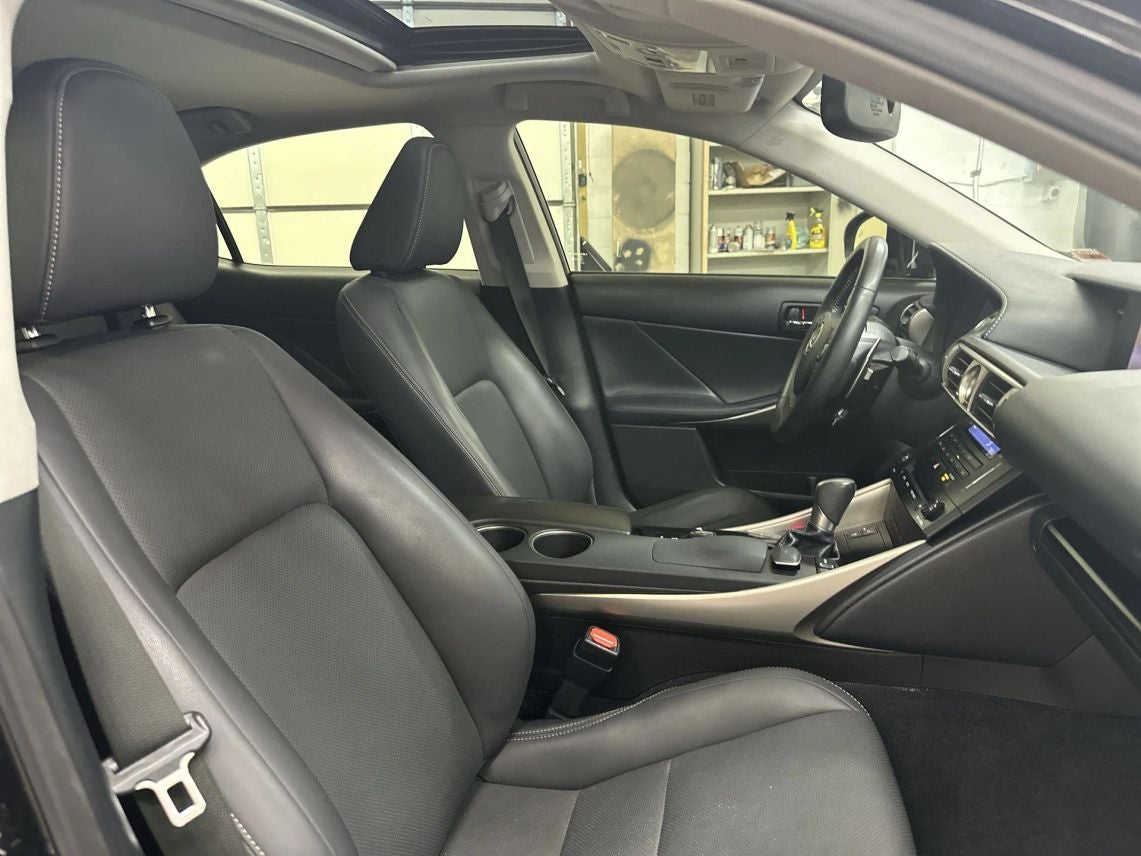 2014 Lexus IS IS 350 Sedan 4D