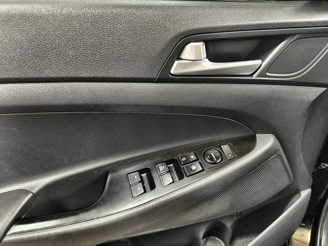 2020 Hyundai Tucson SE Sport Utility 4D