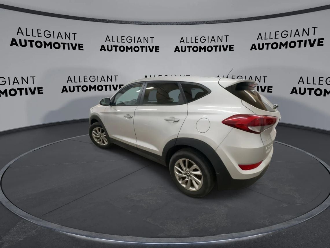 2016 Hyundai Tucson SE Sport Utility 4D