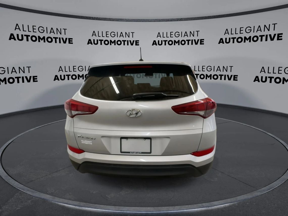 2016 Hyundai Tucson SE Sport Utility 4D