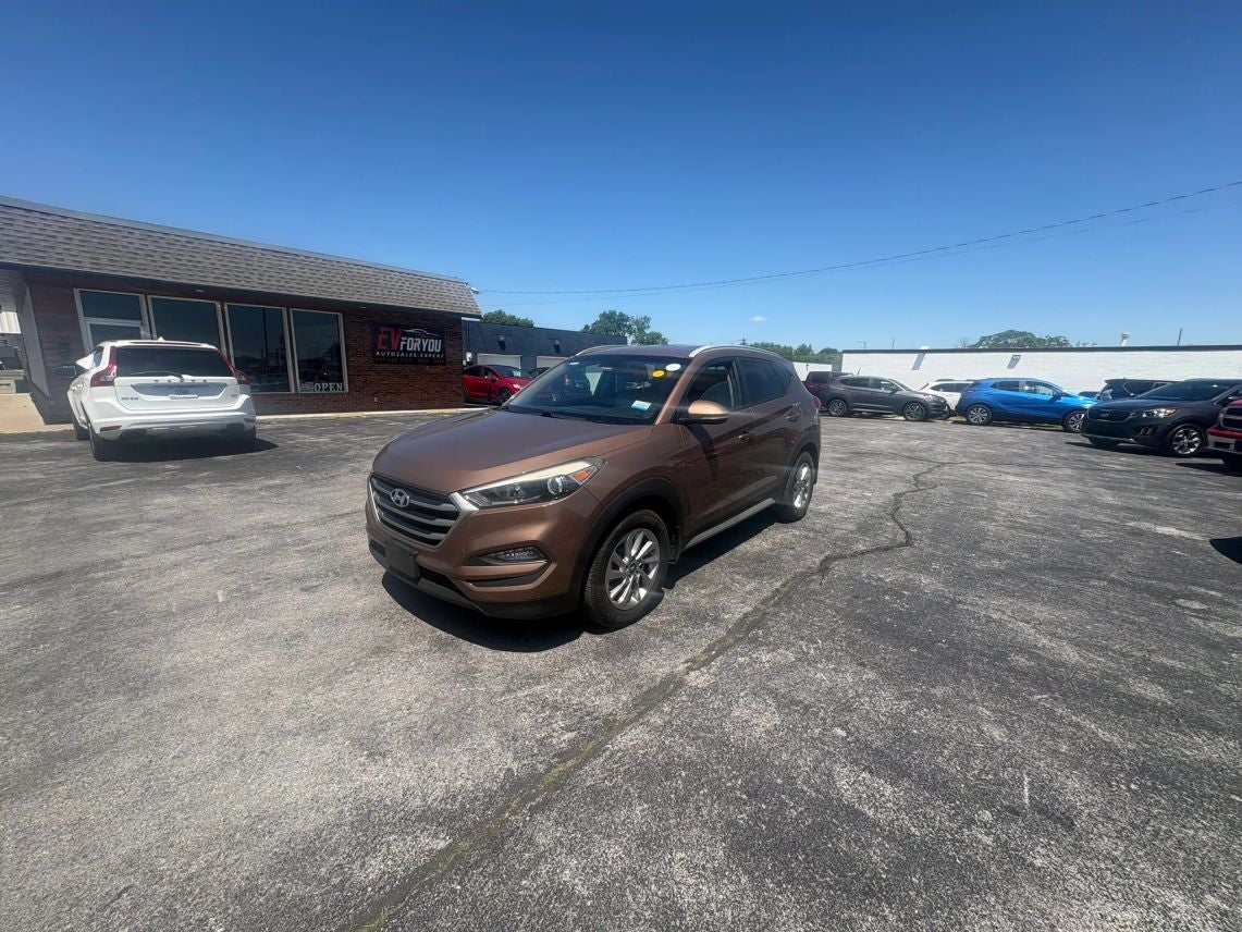 2017 Hyundai Tucson SE Plus Sport Utility 4D