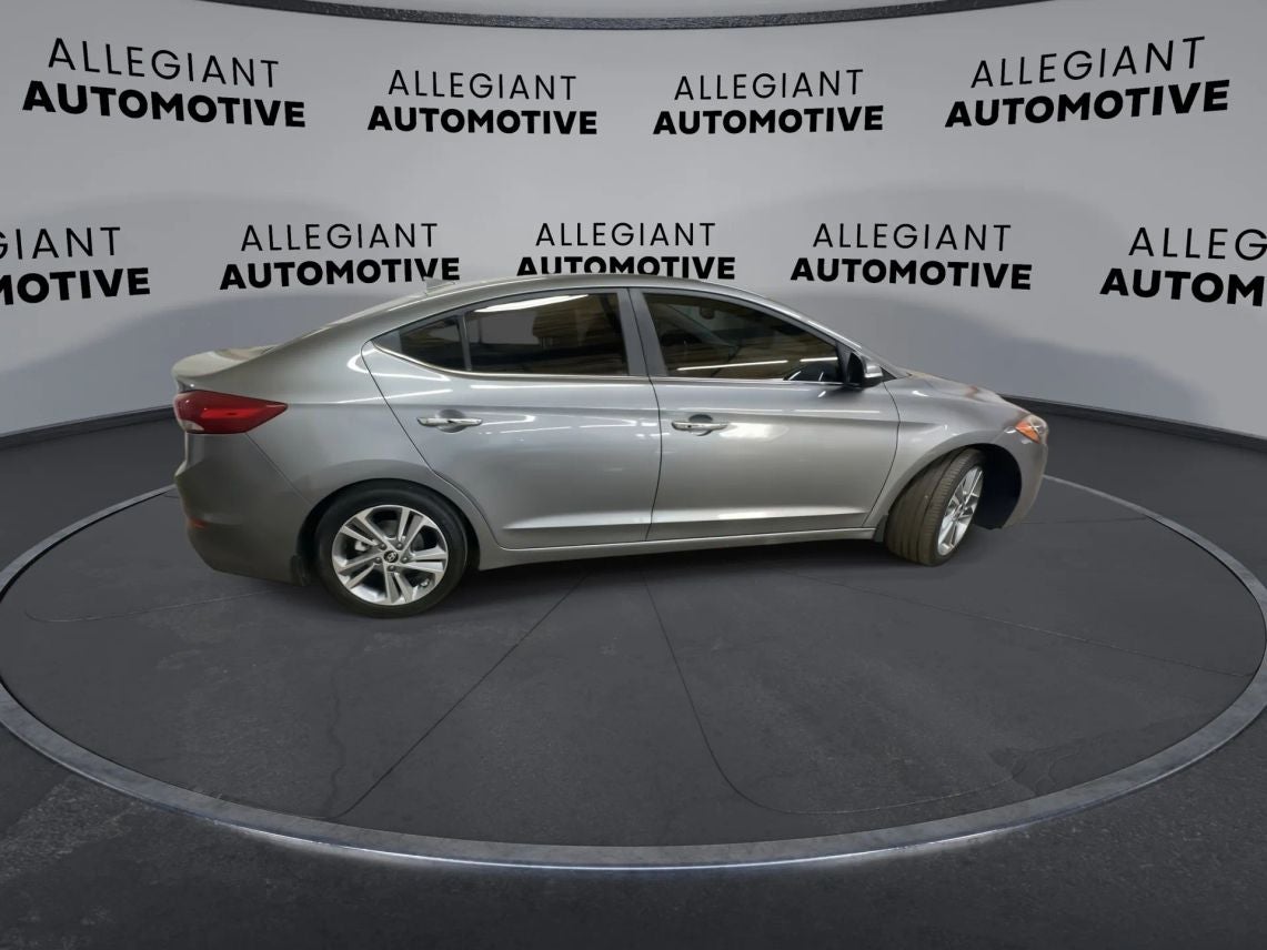 2017 Hyundai Elantra Limited Sedan 4D