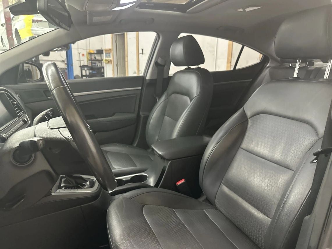2017 Hyundai Elantra Limited Sedan 4D