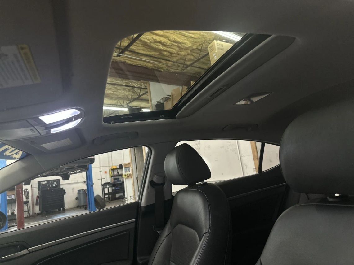 2017 Hyundai Elantra Limited Sedan 4D