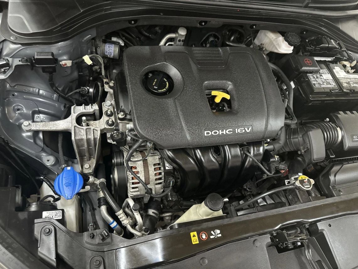 2017 Hyundai Elantra Limited Sedan 4D