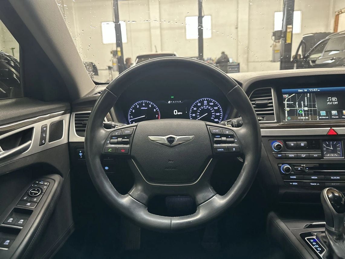 2015 Hyundai Genesis 3.8 Sedan 4D