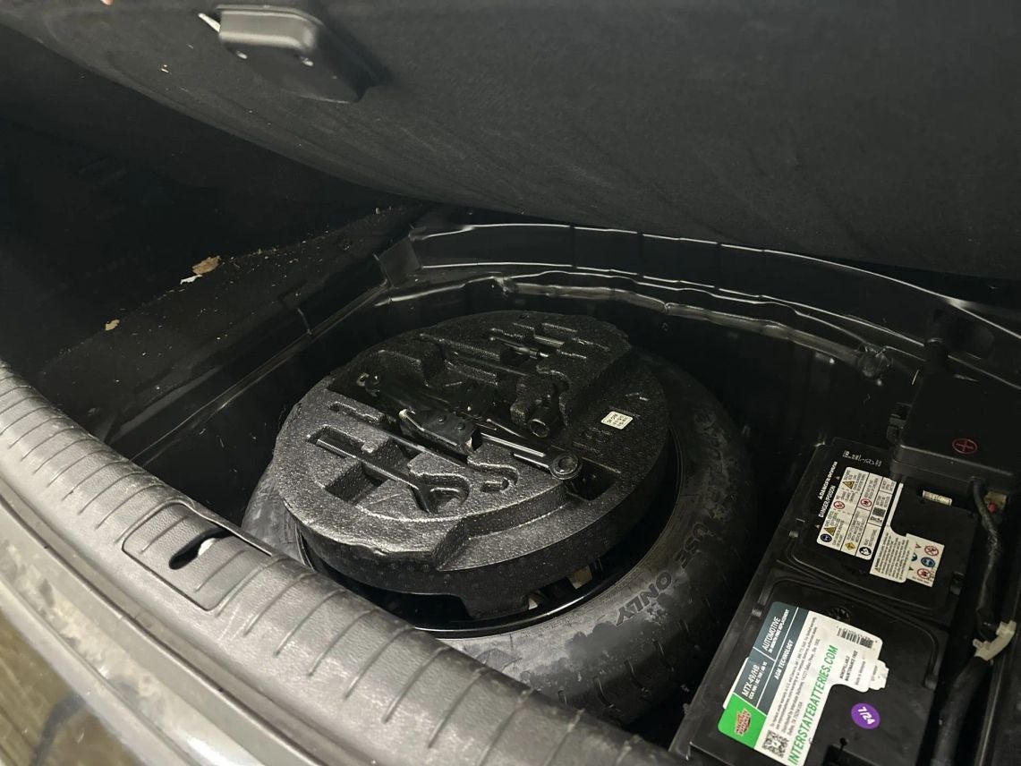 2015 Hyundai Genesis 3.8 Sedan 4D