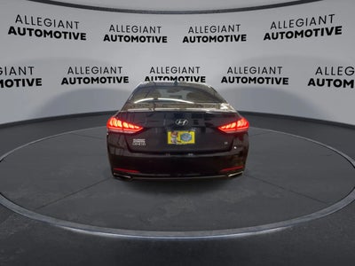 2015 Hyundai Genesis 3.8 Sedan 4D
