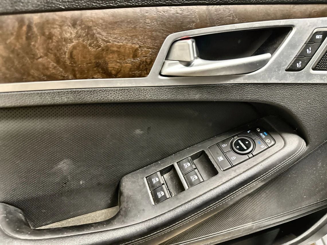 2015 Hyundai Genesis 5.0 Sedan 4D