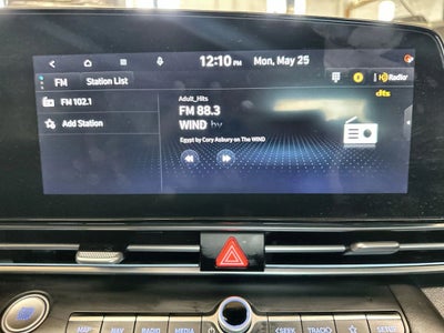 2025 Hyundai Elantra Sel