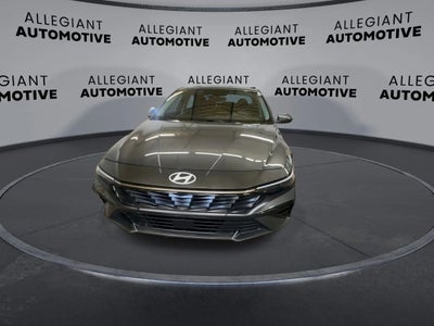 2025 Hyundai Elantra Sel