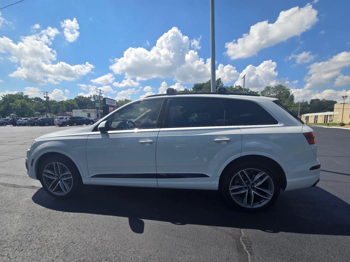 2018 Audi Q7 3.0T Prestige Sport Utility 4D