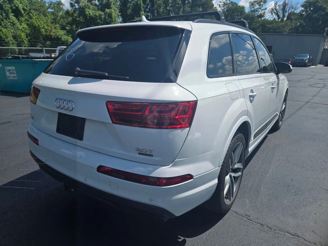 2018 Audi Q7 3.0T Prestige Sport Utility 4D