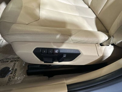 2014 BMW 3 Series 328i xDrive Sedan 4D
