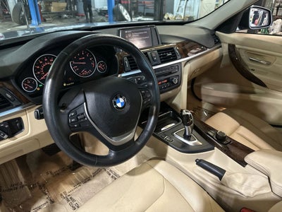 2014 BMW 3 Series 328i xDrive Sedan 4D