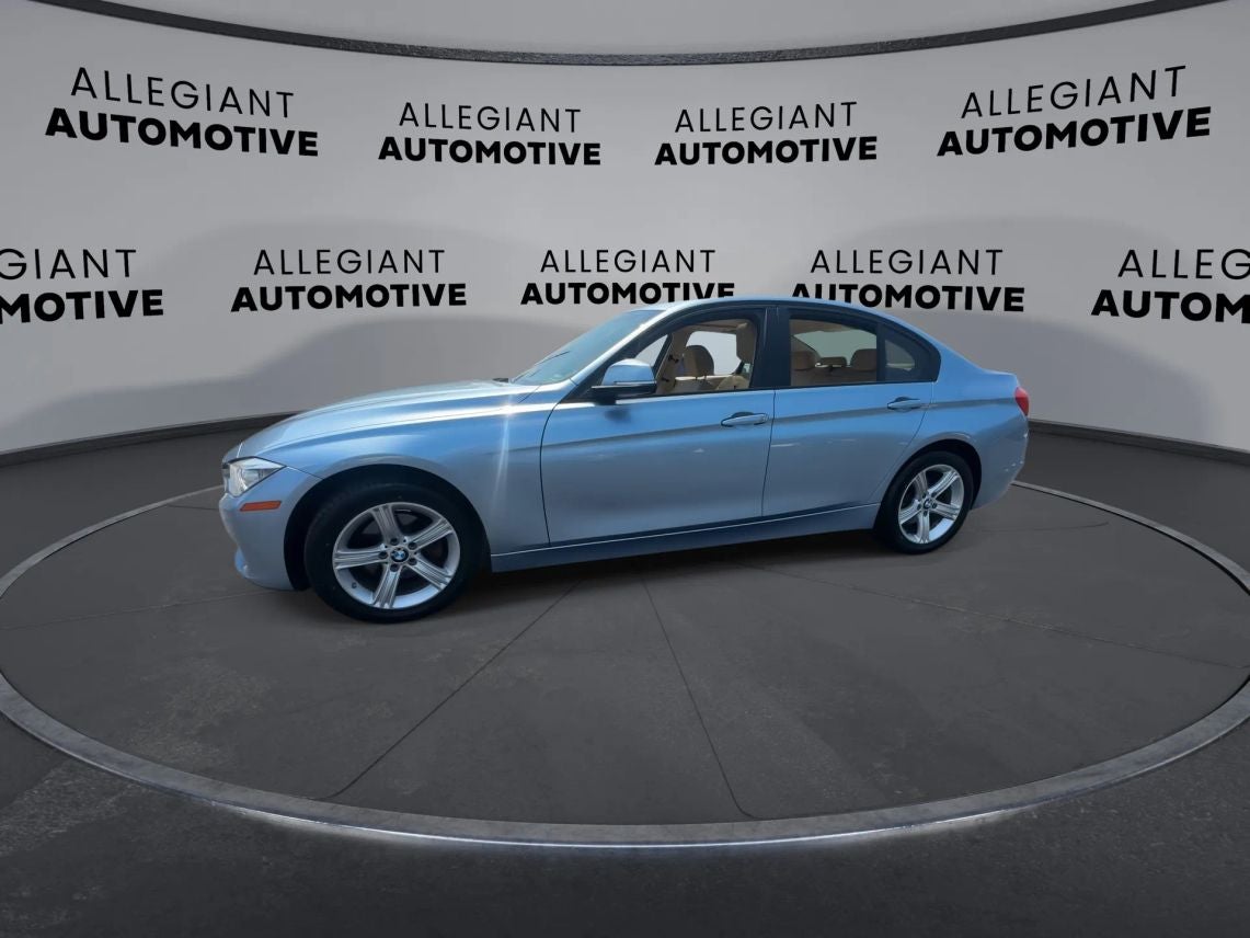 2014 BMW 3 Series 328i xDrive Sedan 4D